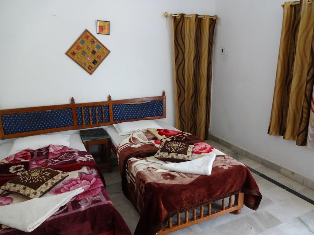 Hotel Fort View Orchha Chambre photo